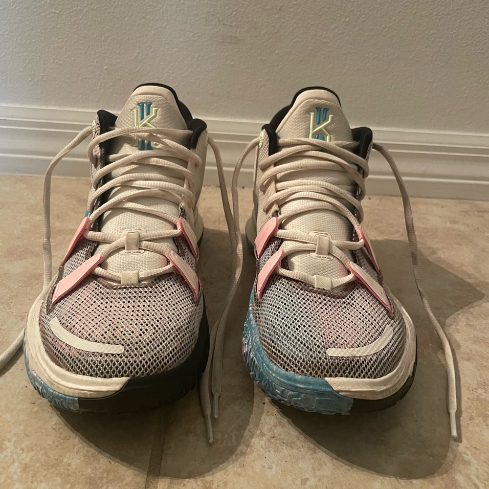 Nike kyrie 7